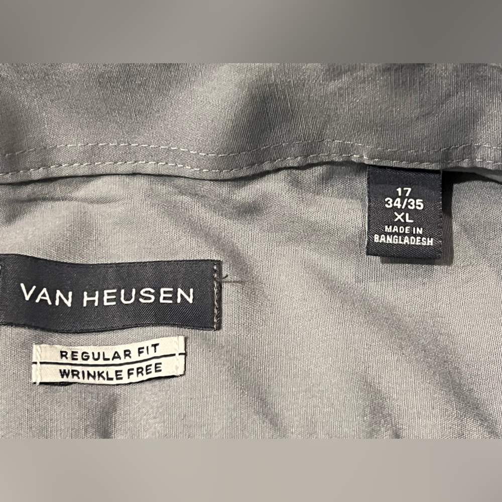Van Heusen Grey Button Down Shirt Size XL wrinkle free